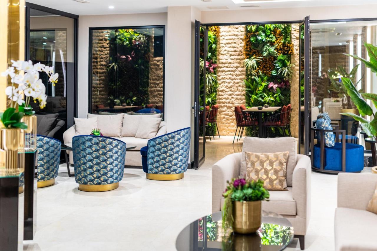 Aprilis Deluxe Hotel Istanbul Exterior photo