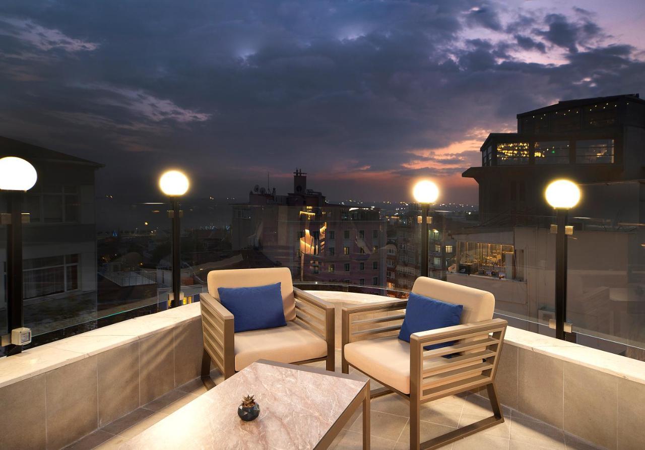 Aprilis Deluxe Hotel Istanbul Exterior photo